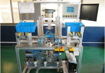 Lock automatic assembly